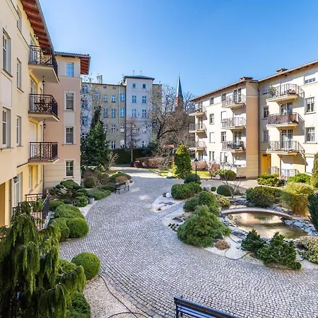 Διαμέρισμα Luxury Seaside Victus With Parking And Balcony By Renters